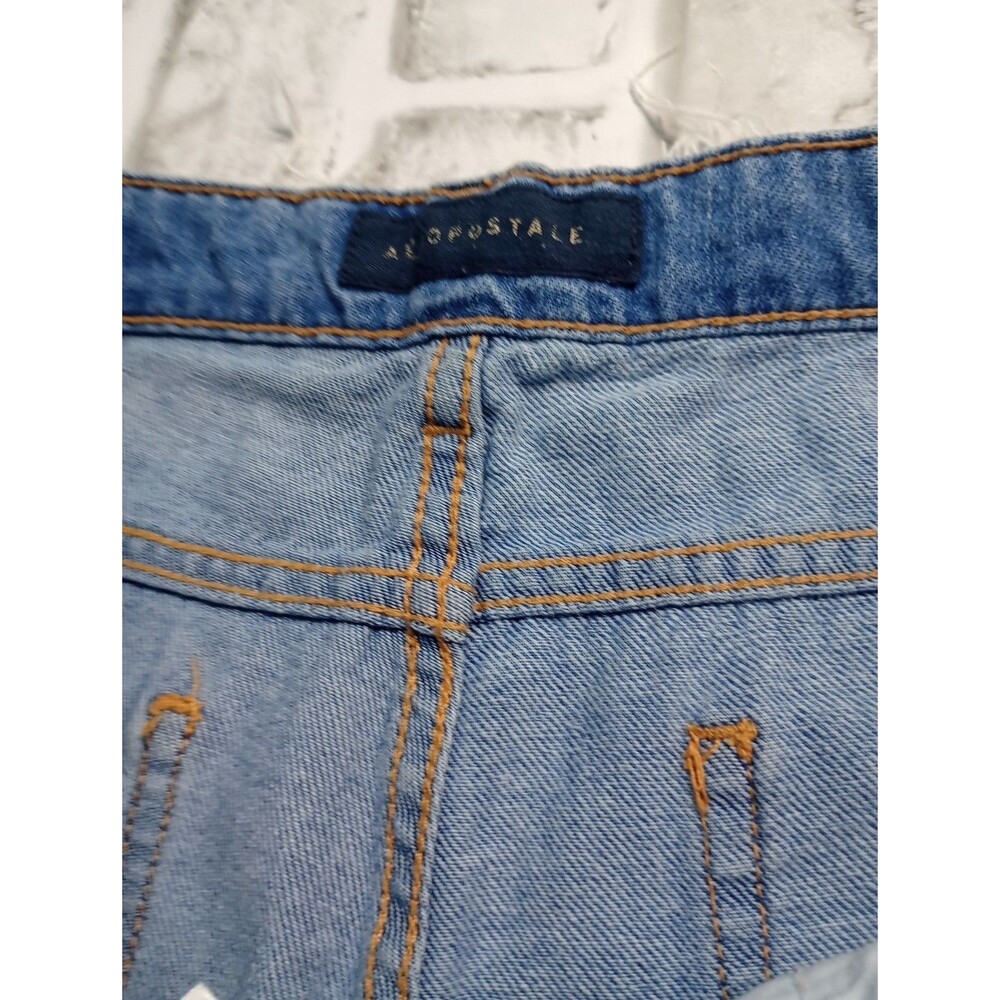 Aeropostale Boyfriend Jeans Women’s Size 10 Distressed Ripped Stone Wash Denim - Picture 9 of 15